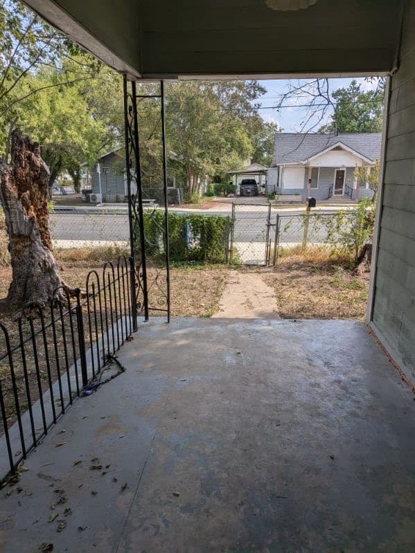 House for Rent - 551 E Southcross, San Antonio